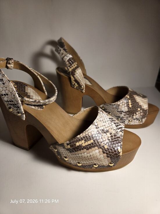 Express Other - Express Women’s Snake Print Platform Open Toe Ankle Strap Buckle Studded 7